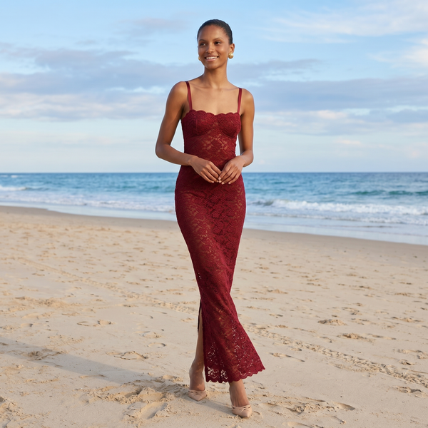 Vivienne - Lace Maxi Dress